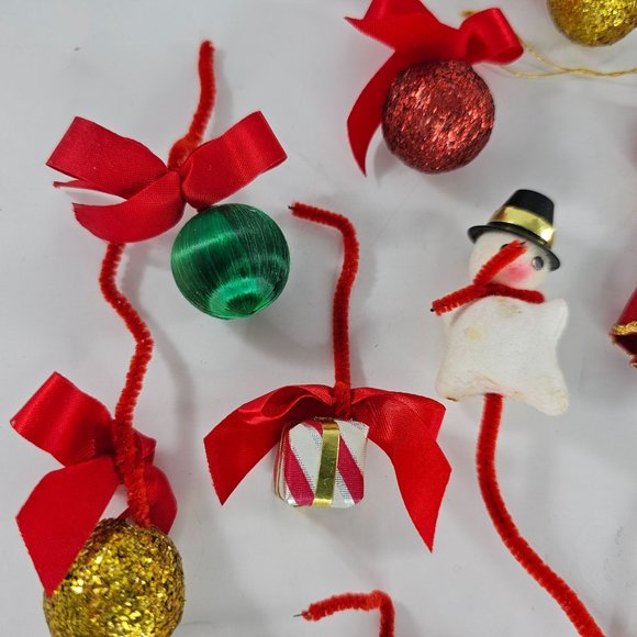 Vintage Felt Pipe Cleaner Christmas Ornament Lot Pixie Snowman Gifts Balls - Picture 3 of 10